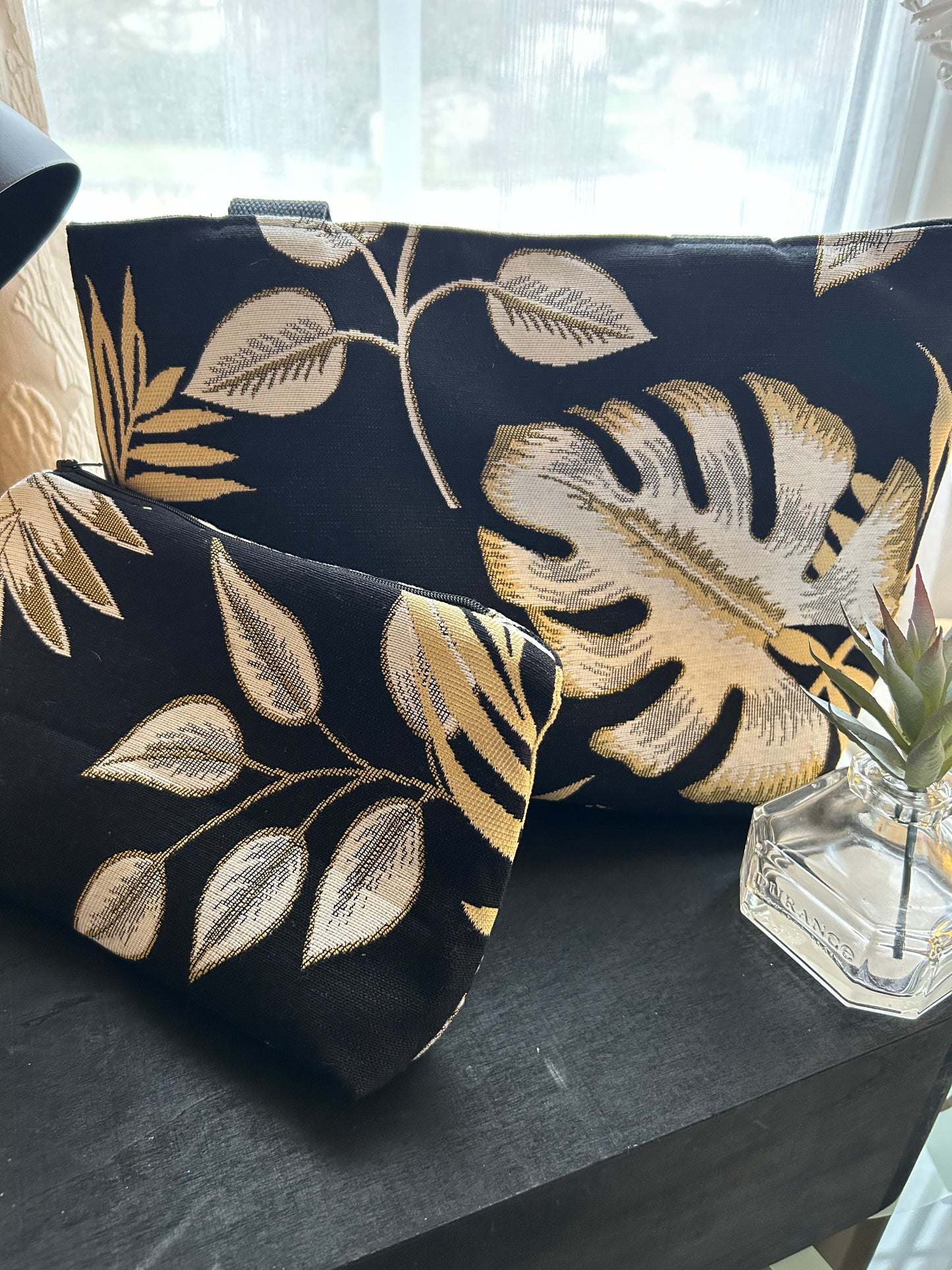 Ensemble sac et pochette assortie